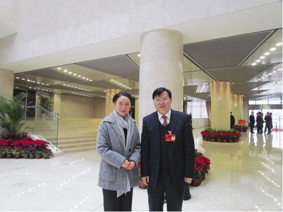 湖南省政協(xié)主席李微微